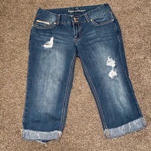 Women’s Capri jeans